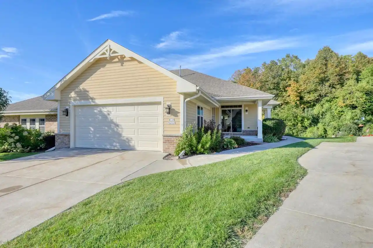 Photo 1 of Condo for sale at W129n6745 Northfield Cir, Menomonee Falls, WI 53051 | MLS# 1982835 | Listing updated on 2026-10-01