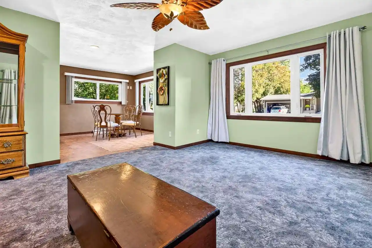 Photo 4 of Single family home for sale at 113 E Cameron St, New London, WI 54961 | MLS# 50333584 | Listing updated on 2026-10-04