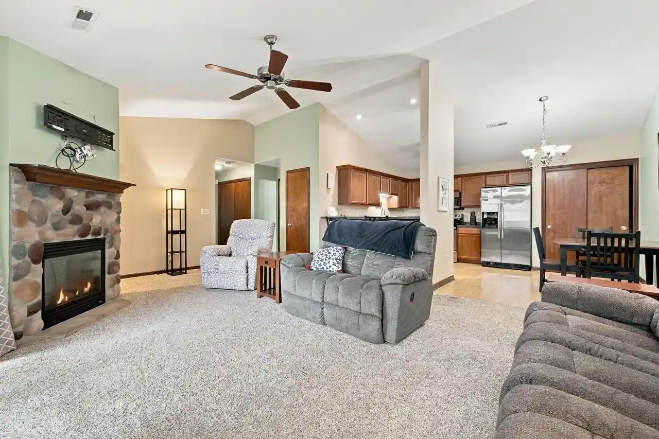 Photo 2 of Condo for sale at W197n17002 Stonewall Dr, Jackson, WI 53037 | MLS# 1982851 | Listing updated on 2026-10-01
