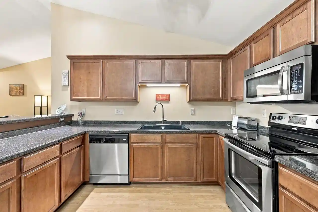 Photo 4 of Condo for sale at W197n17002 Stonewall Dr, Jackson, WI 53037 | MLS# 1982851 | Listing updated on 2026-10-01