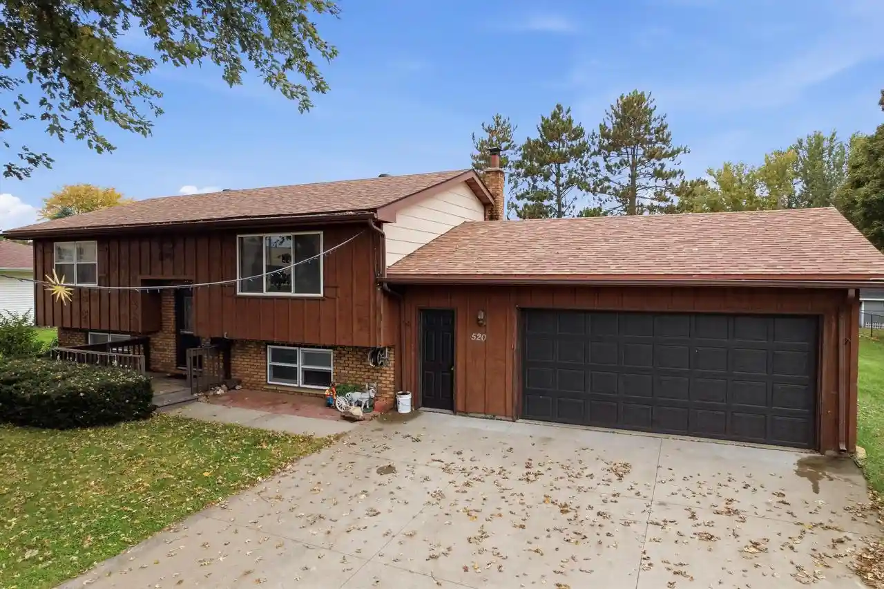 Photo 1 of Sale Pending at 520 E Hamlin St, West Salem, WI 54669 | MLS# 1982867 | Listing updated on 2026-10-06