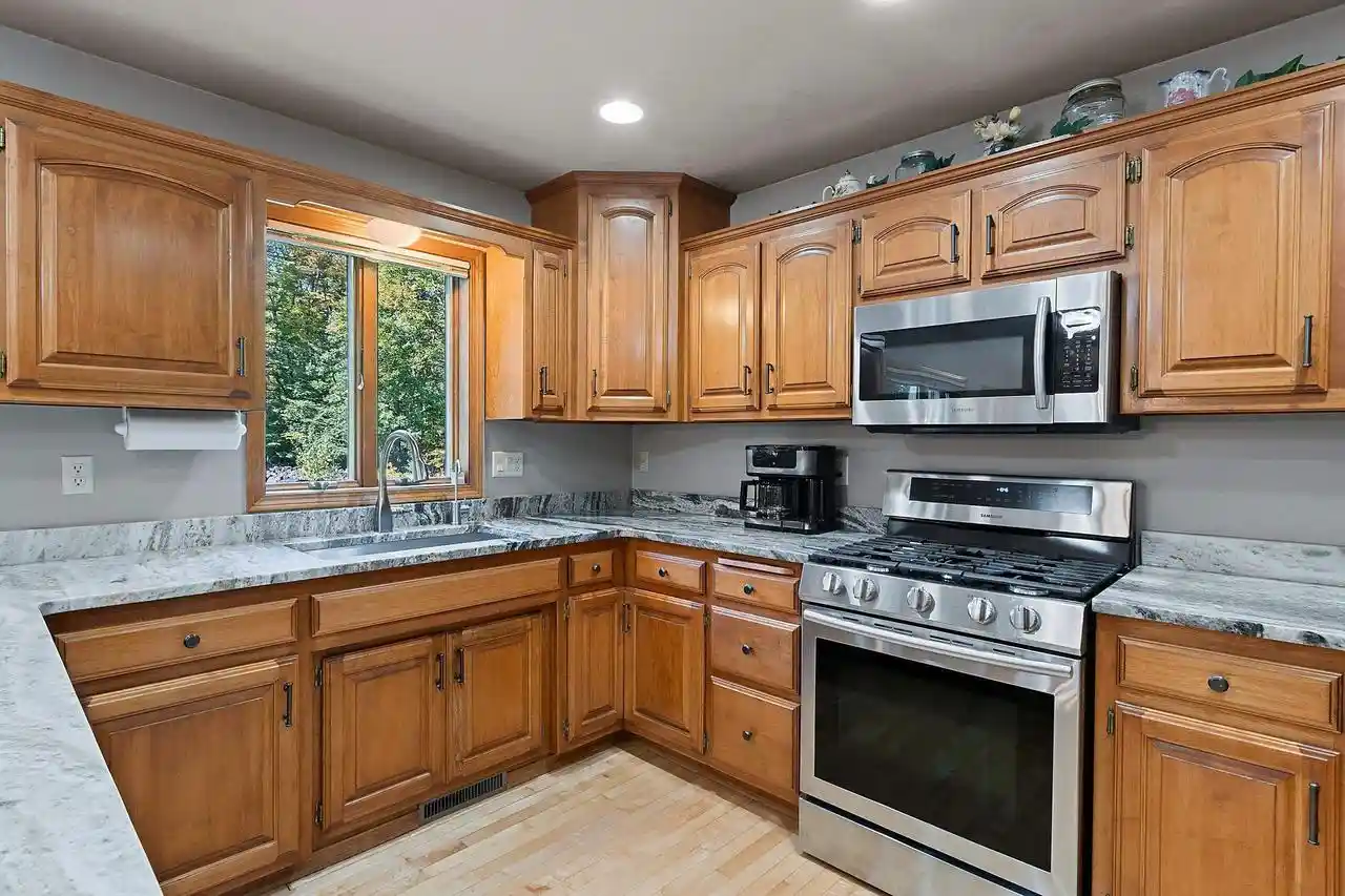 Photo 4 of Single family home for sale at 5145 Hemlock Ln, Oconto Falls, WI 54154 | MLS# 50333575 | Listing updated on 2026-10-04