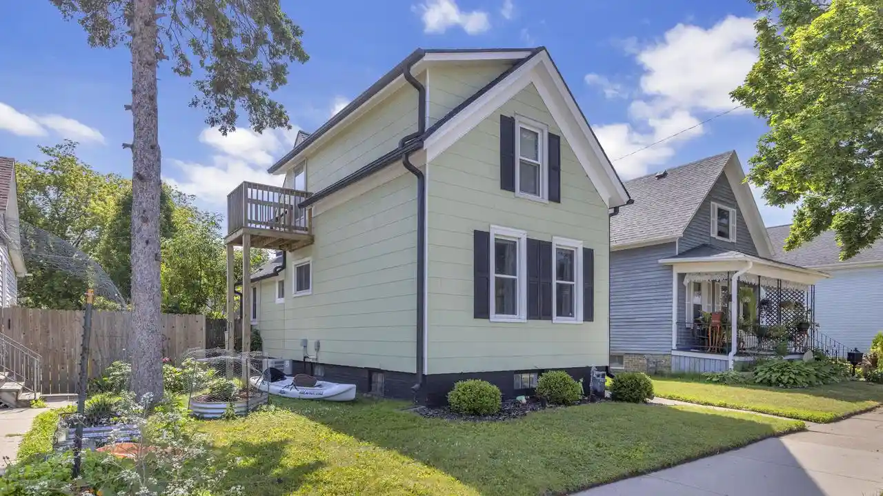 Photo 1 of Single family home for sale at 1631 Blocki Ct, Sheboygan, WI 53081 | MLS# 1982869 | Listing updated on 2026-10-06