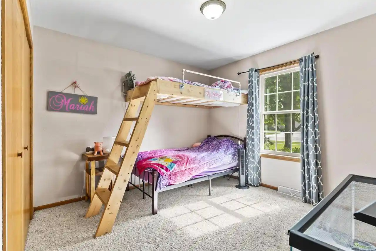 Photo 4 of Single family home for sale at 450 Bittersweet Ln, Waupun, WI 53963 | MLS# 50333572 | Listing updated on 2026-10-07