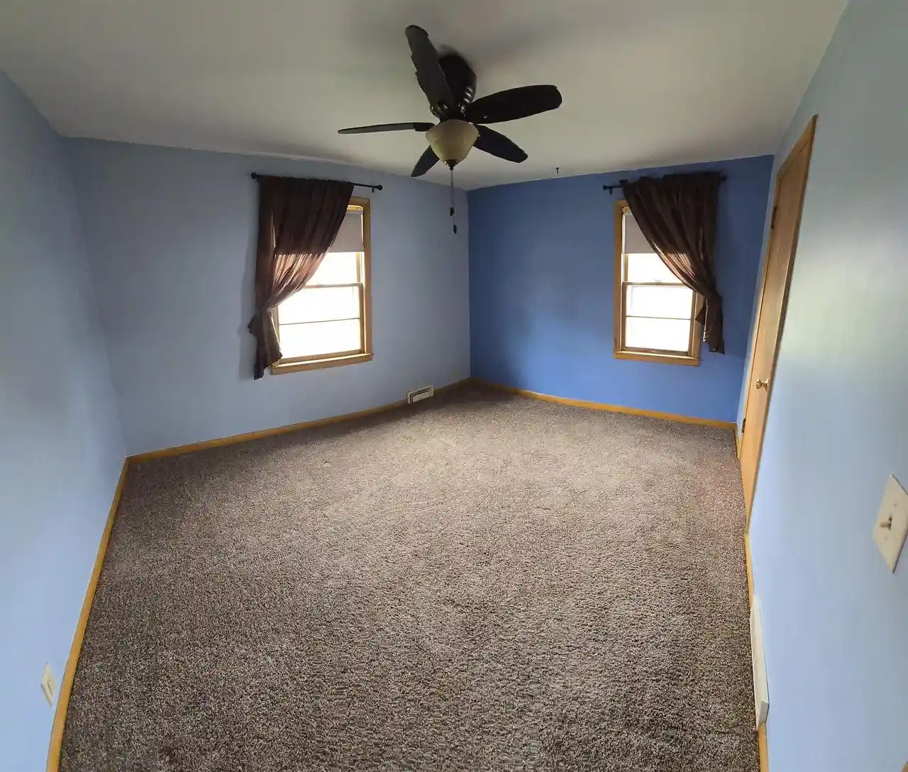 Photo 3 of Single family home for sale at 141 13th Street S, Wisconsin Rapids, WI 54494 | MLS# 22604866 | Listing updated on 2026-10-01
