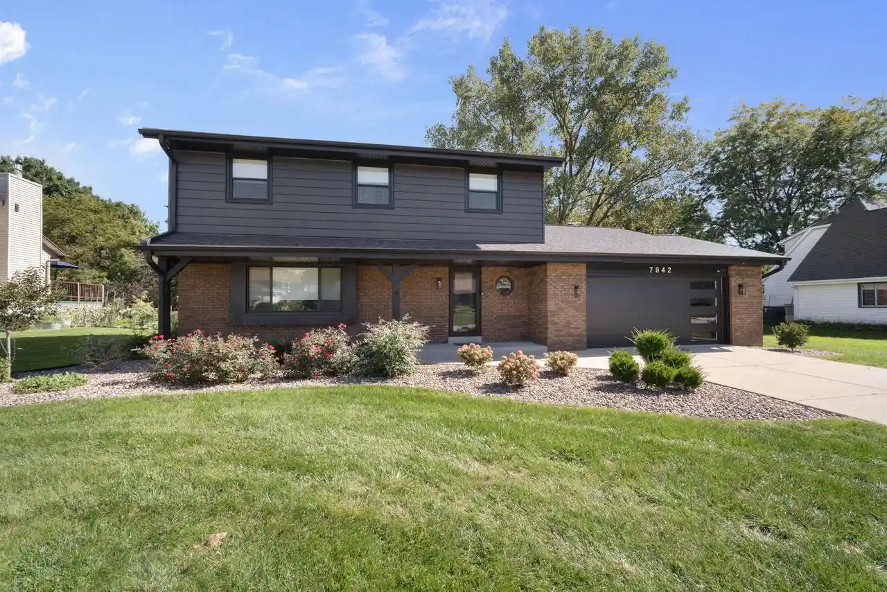 Photo 1 of Single family home for sale at 7942 S 66th Street, Franklin, WI 53132 | MLS# 1982881 | Listing updated on 2026-10-05