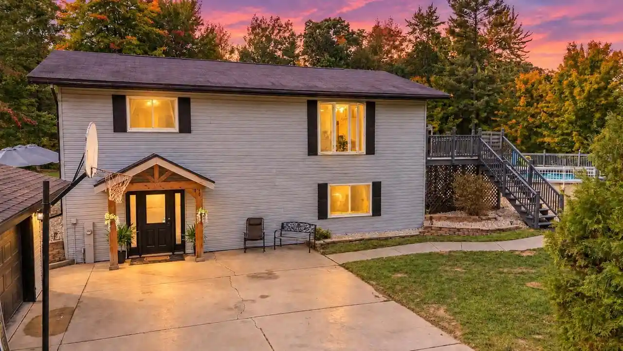 Photo 1 of Single family home for sale at N2935 Branch Ln, Clintonville, WI 54929 | MLS# 50333594 | Listing updated on 2026-10-02