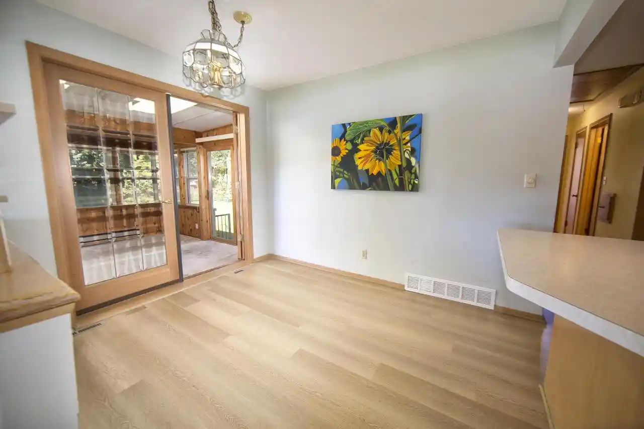 Photo 3 of Single family home for sale at 3262 S Whitnall Ave, Milwaukee, WI 53207 | MLS# 1982884 | Listing updated on 2026-10-01