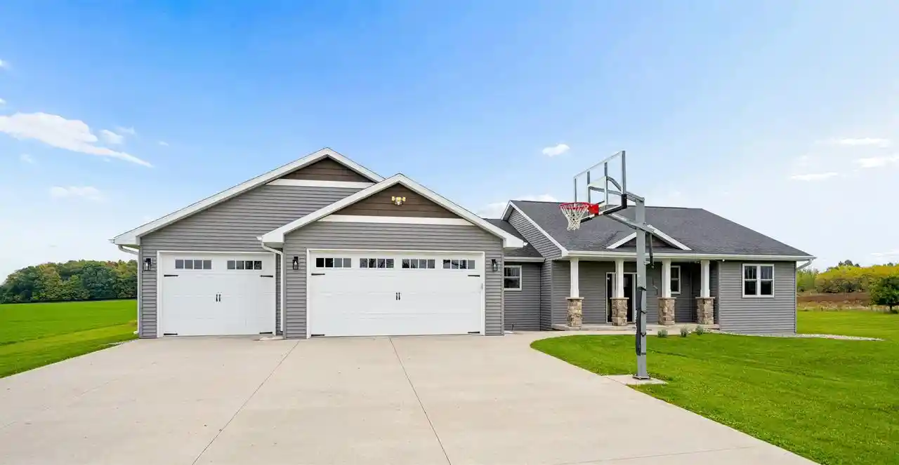 Single family home for sale at 5168 Rushford Ave, Omro, WI 54963 | MLS# 50333603