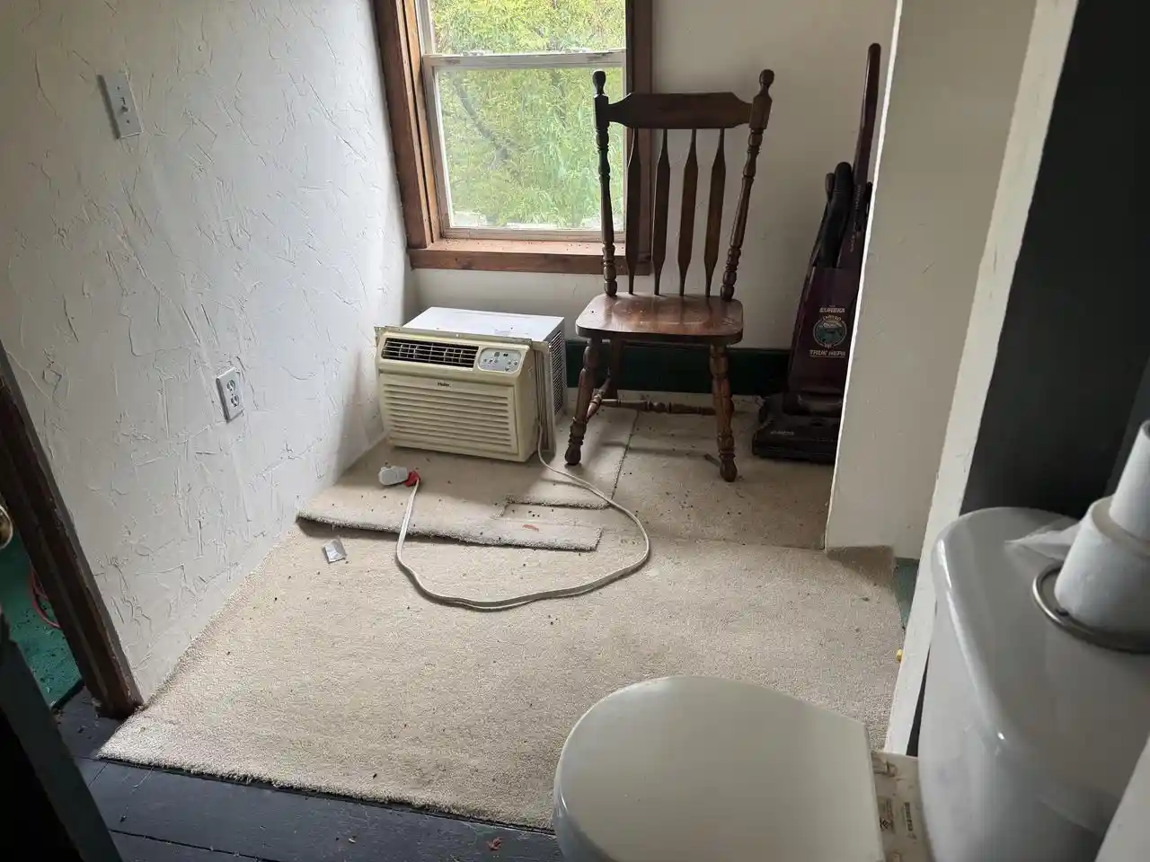 Photo 3 of Single family home for sale at 7973 Old Amish Rd, Amherst, WI 54406 | MLS# 2033812 | Listing updated on 2026-10-01