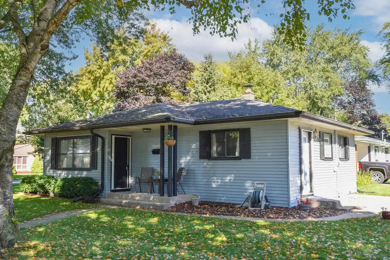 Single family home for sale at N40w6548 Jackson St, Cedarburg, WI 53012 | MLS# 1982887