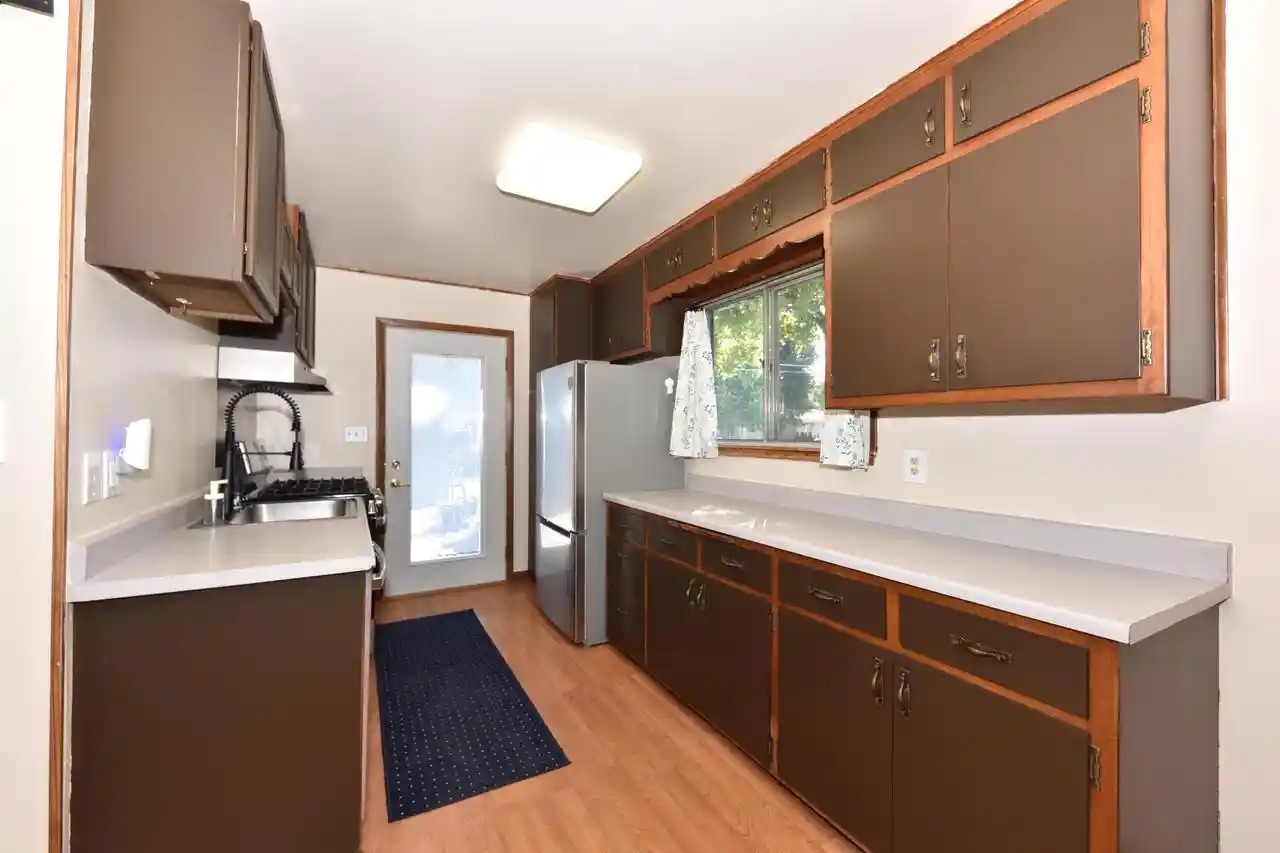 Photo 3 of Single family home for sale at N40w6548 Jackson St, Cedarburg, WI 53012 | MLS# 1982887 | Listing updated on 2026-10-05