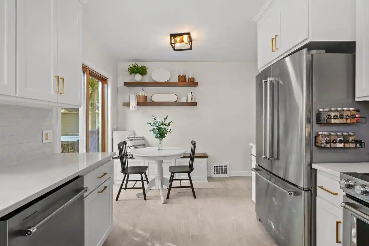 Photo 1 of Single family home for sale at 821 N Fair Oaks Ave, Madison, WI 53714 | MLS# 2033816 | Listing updated on 2026-10-06