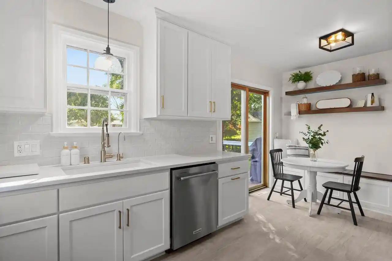Photo 2 of Single family home for sale at 821 N Fair Oaks Ave, Madison, WI 53714 | MLS# 2033816 | Listing updated on 2026-10-06