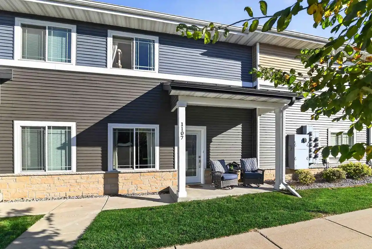 Condo for sale at 1325 Bunker Hl Dr #1107, Sun Prairie, WI 53590 | MLS# 2033818
