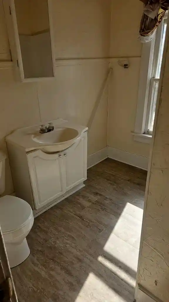 Photo 4 of Multi family home for sale at 1001 Prospect St, Racine, WI 53404 | MLS# 1982890 | Listing updated on 2026-10-03