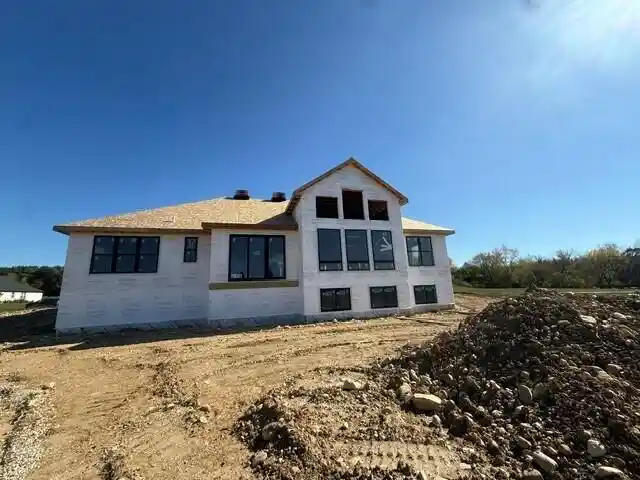 Photo 2 of Single family home for sale at 553 Wickland Way, Colgate, WI 53017 | MLS# 1982891 | Listing updated on 2026-10-13