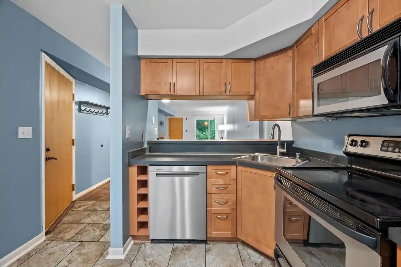 Photo 3 of Condo for sale at 779 W Puetz Rd, Oak Creek, WI 53154 | MLS# 1982893 | Listing updated on 2026-10-01