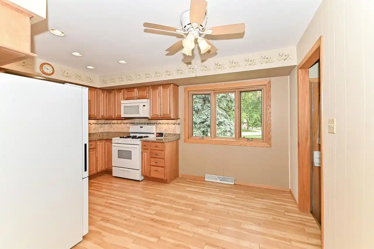 Photo 3 of Single family home for sale at N89w15378 Cleveland Ave, Menomonee Falls, WI 53051 | MLS# 2033824 | Listing updated on 2026-10-04