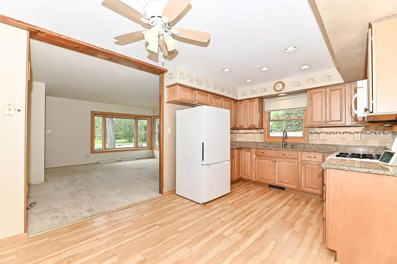 Photo 4 of Single family home for sale at N89w15378 Cleveland Ave, Menomonee Falls, WI 53051 | MLS# 2033824 | Listing updated on 2026-10-04