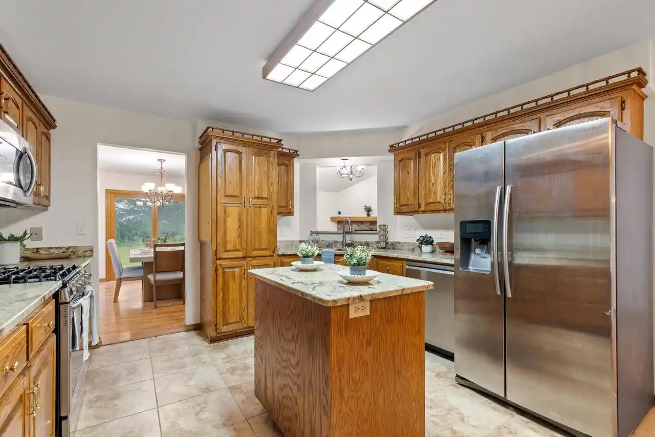 Photo 4 of Single family home for sale at 4110 W Carpenter Ave, Milwaukee, WI 53221 | MLS# 1982908 | Listing updated on 2026-10-02