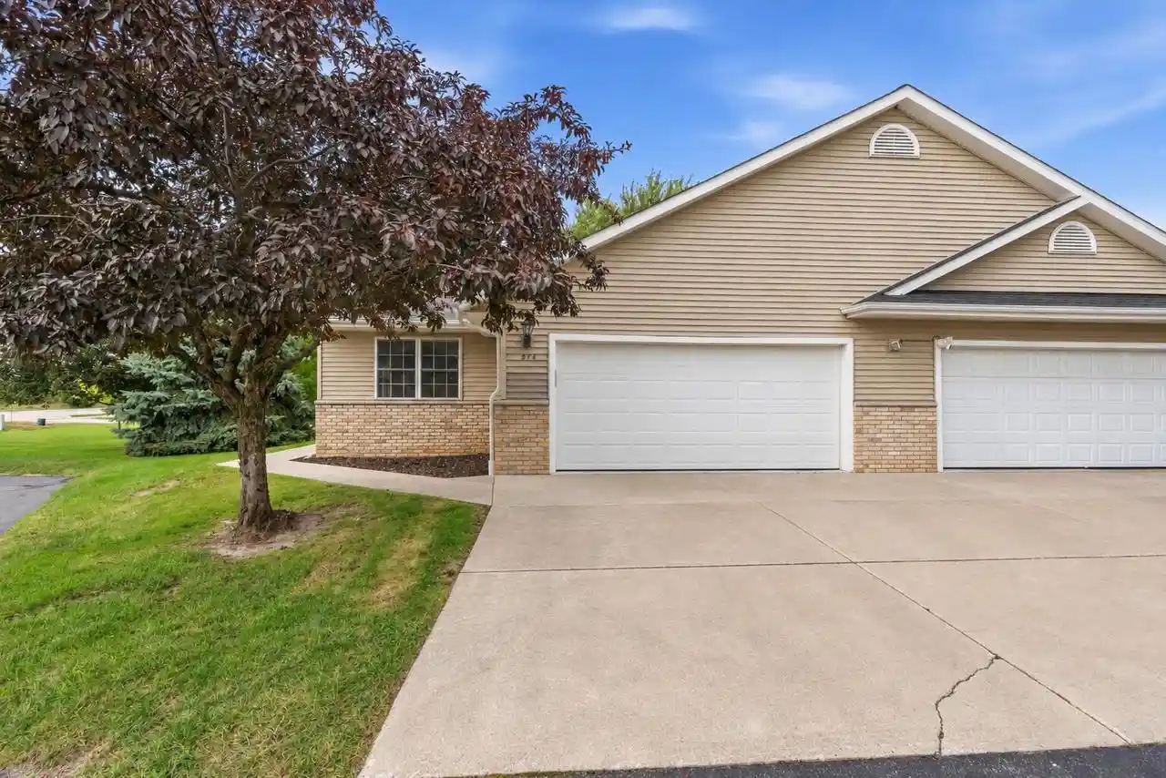 Photo 1 of Condo for sale at 674 County Rd H, Kewaskum, WI 53040 | MLS# 1982911 | Listing updated on 2026-10-06