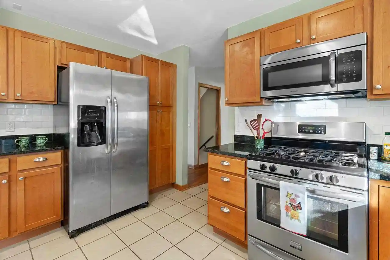 Photo 1 of Single family home for sale at 4946 Goldfinch Dr, Madison, WI 53714 | MLS# 2033829 | Listing updated on 2026-10-18