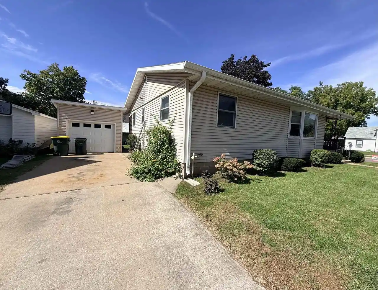Photo 4 of Single family home for sale at 344 S Park St, Richland Center, WI 53581 | MLS# 2033832 | Listing updated on 2026-10-06