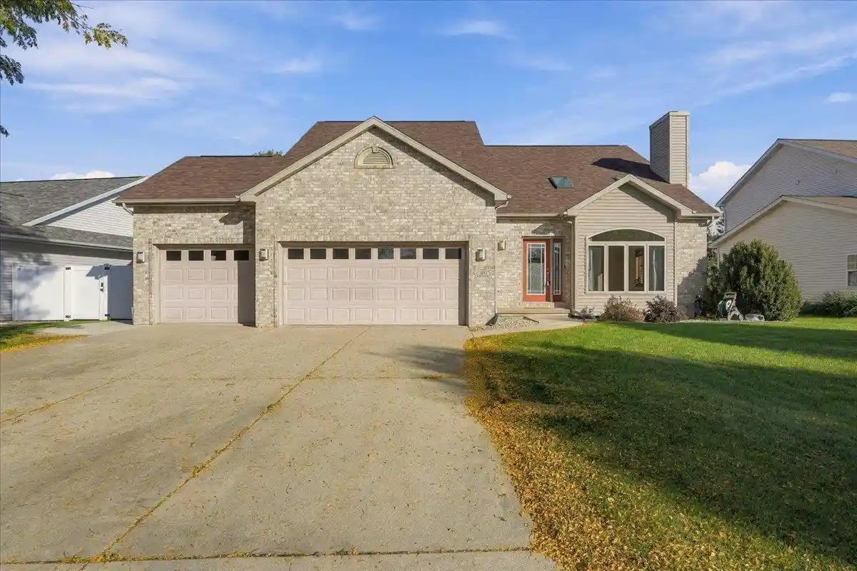 Photo 1 of Single family home for sale at 3154 Bull Run, Sun Prairie, WI 53590 | MLS# 2033834 | Listing updated on 2026-10-08