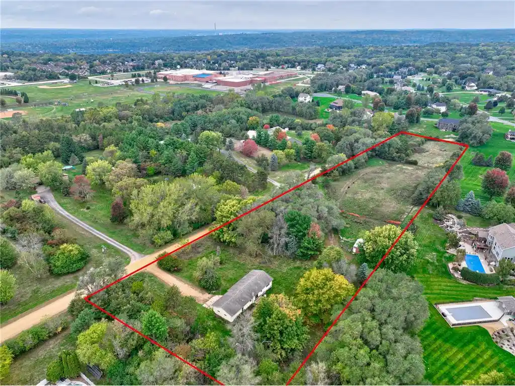 Photo 1 of Single family home for sale at 823 Northview Dr, Hudson, WI 54016 | MLS# 7111000 | Listing updated on 2026-10-02