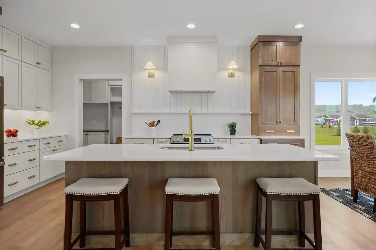 Photo 3 of Single family home for sale at 541 Morning Cvs Cir, Verona, WI 53593 | MLS# 2033836 | Listing updated on 2026-10-12