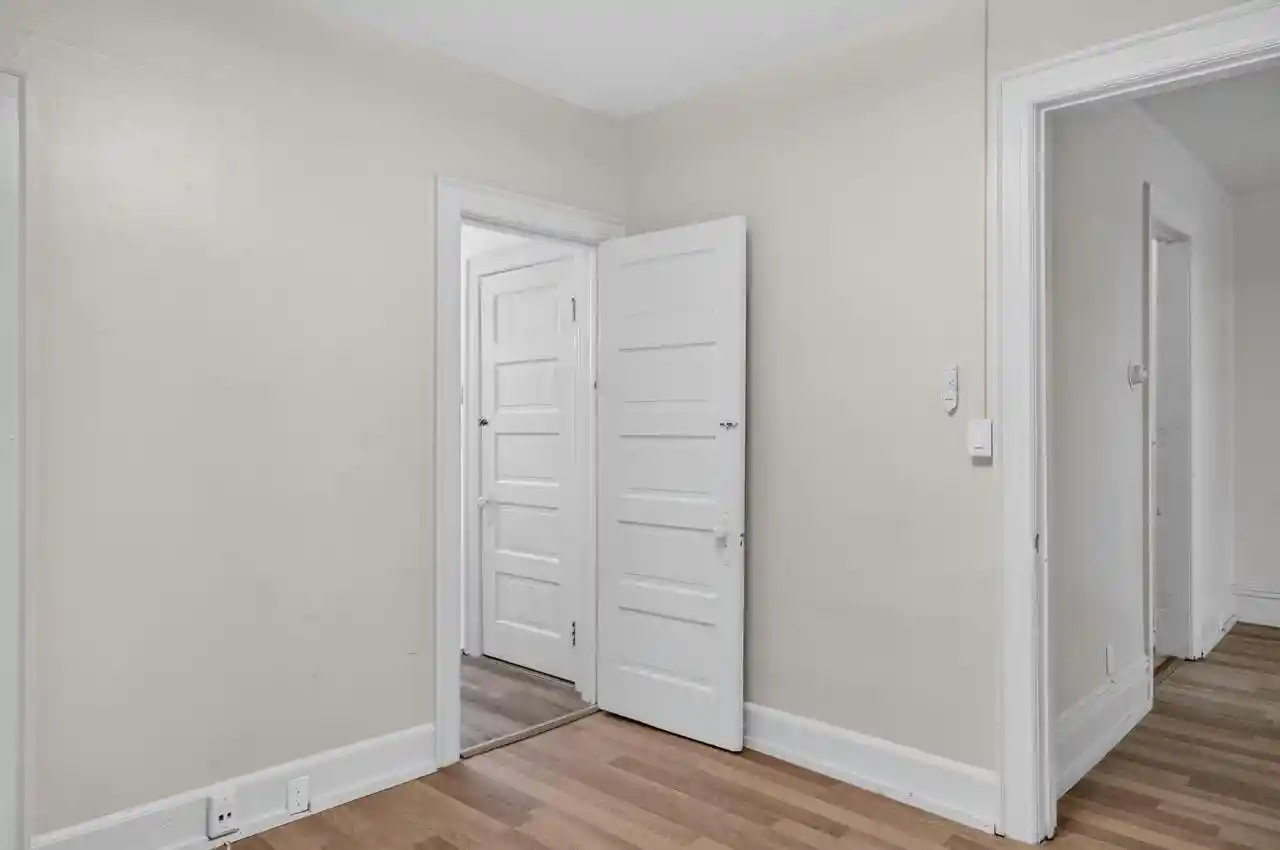 Photo 4 of Multi family home for sale at 3115 W Vliet St, Milwaukee, WI 53208 | MLS# 1982926 | Listing updated on 2026-10-21