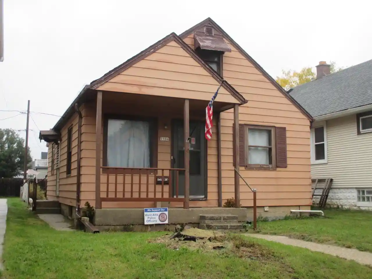Photo 1 of Sale Pending at 5506 W Rogers St, Milwaukee, WI 53219 | MLS# 1982935 | Listing updated on 2026-10-02