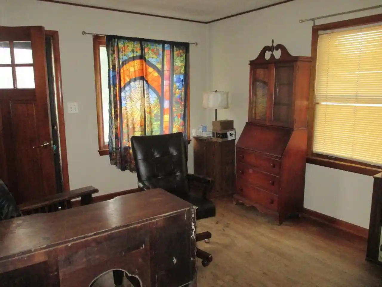 Photo 2 of Sale Pending at 5506 W Rogers St, Milwaukee, WI 53219 | MLS# 1982935 | Listing updated on 2026-10-02