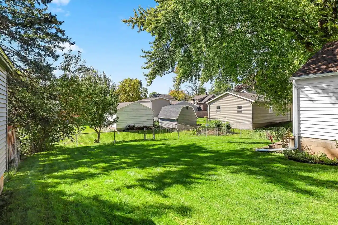 Photo 2 of Single family home for sale at 319 E Lincoln Ave, Little Chute, WI 54140 | MLS# 50333612 | Listing updated on 2026-10-04