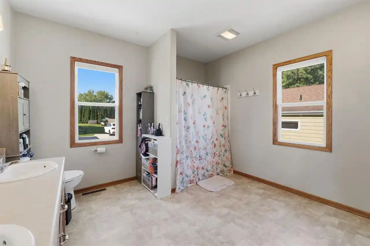 Photo 3 of Single family home for sale at 717 Madison Ave, Sheboygan, WI 53083 | MLS# 50333638 | Listing updated on 2026-10-04