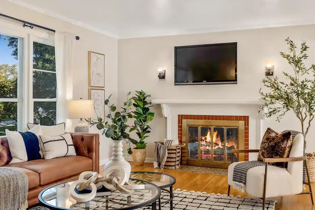 Photo 1 of Single family home for sale at 7414 N Crossway Rd, Milwaukee, WI 53217 | MLS# 1982939 | Listing updated on 2026-10-08