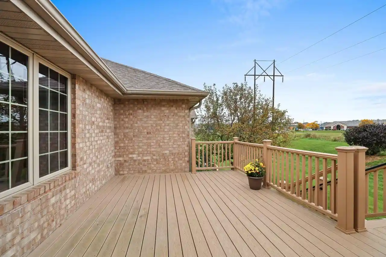 Photo 3 of Sale Pending at 448 Woodfield Dr, Green Bay, WI 54313 | MLS# 50333643 | Listing updated on 2026-10-08