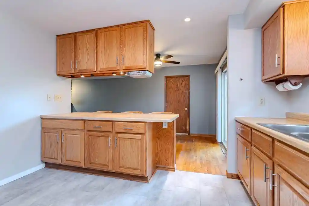 Photo 4 of Single family home for sale at 1516 Summit Dr, Wausau, WI 54401 | MLS# 22604880 | Listing updated on 2026-10-08