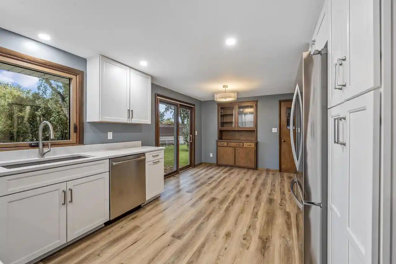 Photo 3 of Single family home for sale at 1509 Apache Ave, Green Bay, WI 54313 | MLS# 50333645 | Listing updated on 2026-10-05