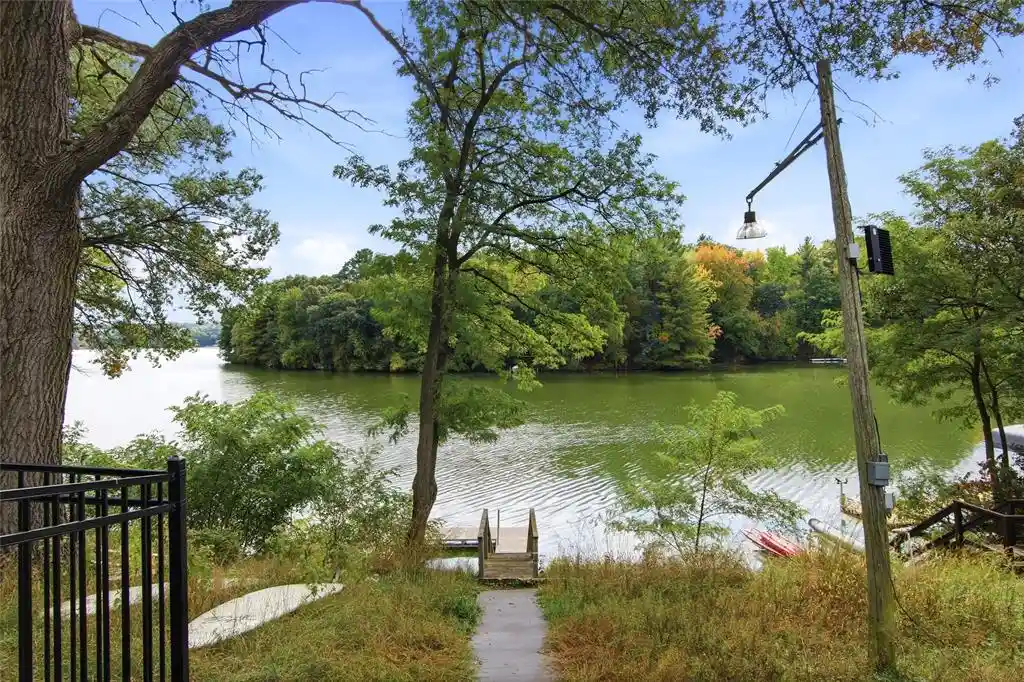Photo 3 of Single family home for sale at 4305 N Shore Dr, Eau Claire, WI 54703 | MLS# 1605377 | Listing updated on 2026-10-03