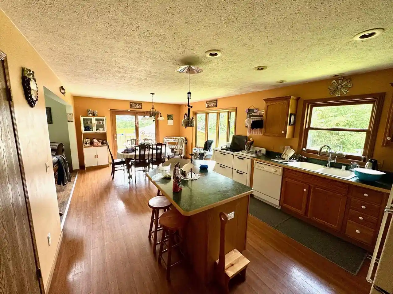 Photo 3 of Single family home for sale at N1484 Schmidt Rd, Cambria, WI 53923 | MLS# 1982958 | Listing updated on 2026-10-01