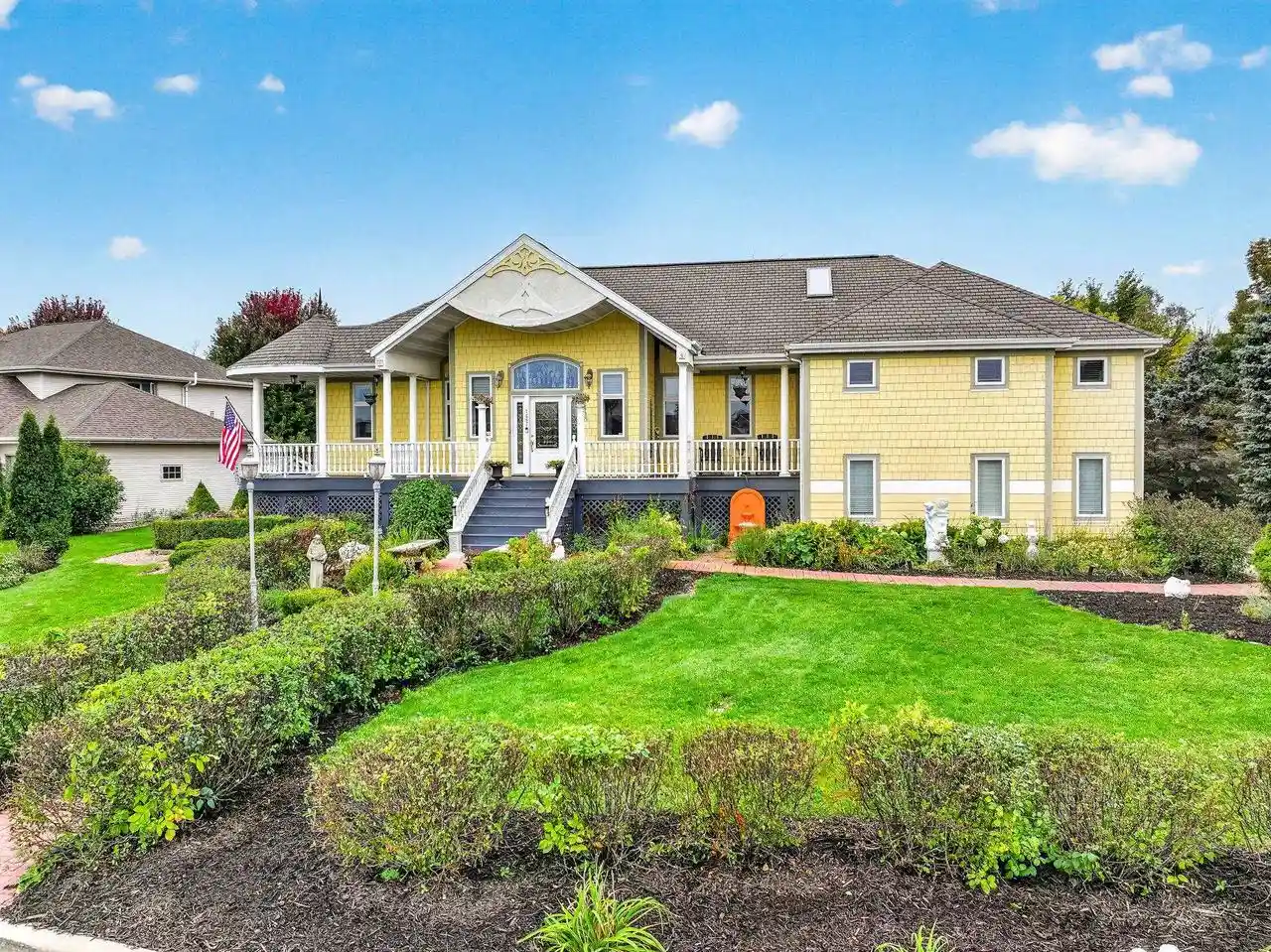 Photo 2 of Single family home for sale at 1521 Fallow Dr, Neenah, WI 54956 | MLS# 50333640 | Listing updated on 2026-10-06
