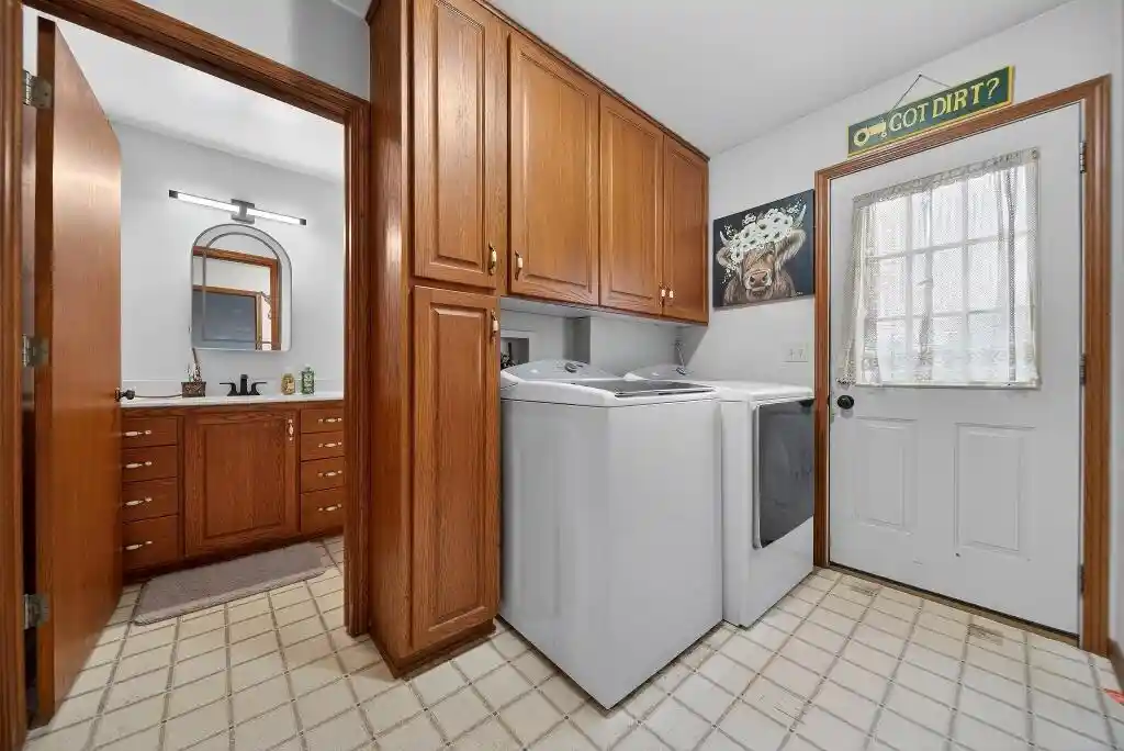 Photo 3 of Single family home for sale at 1518 N 9th Street, Sheboygan, WI 53081 | MLS# 1982960 | Listing updated on 2026-10-09