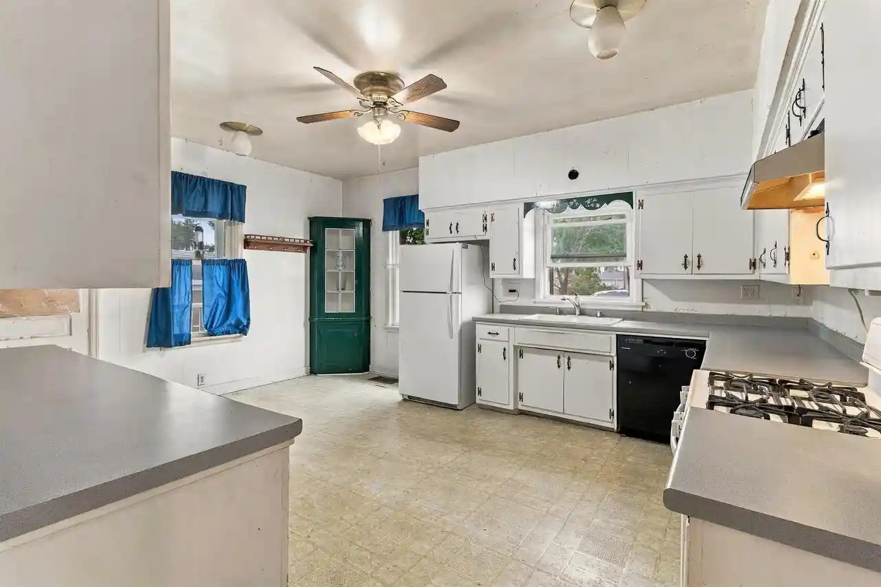 Photo 2 of Single family home for sale at 122 Lacrosse St, Beaver Dam, WI 53916 | MLS# 2033852 | Listing updated on 2026-10-07