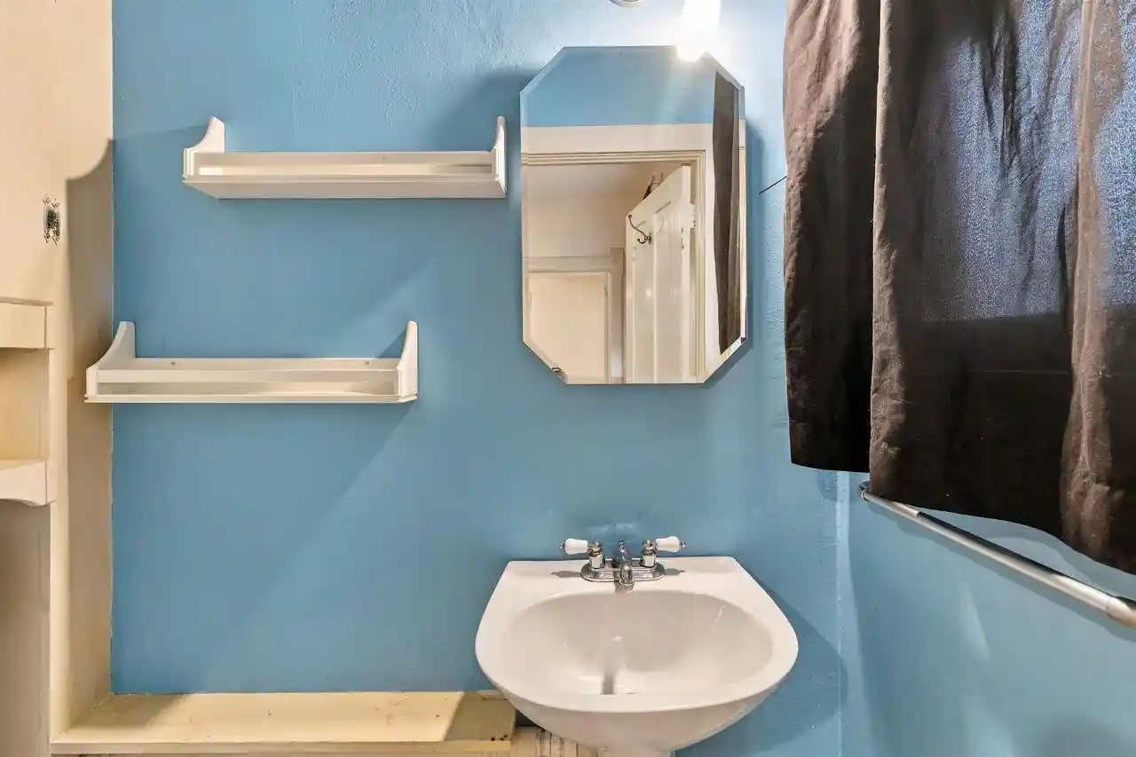 Photo 4 of Single family home for sale at 122 Lacrosse St, Beaver Dam, WI 53916 | MLS# 2033852 | Listing updated on 2026-10-07