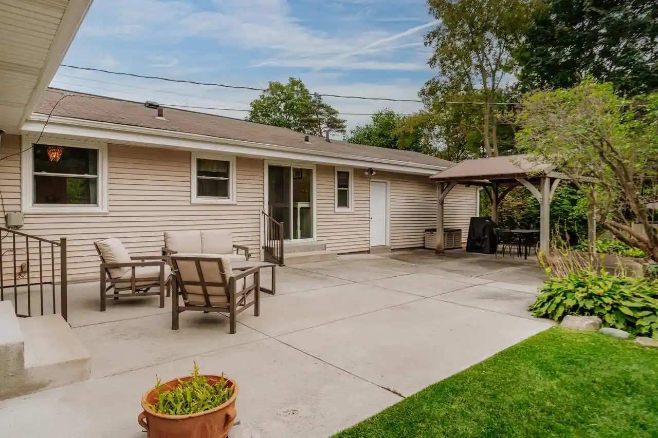 Photo 2 of Single family home for sale at 3035 Pilgrim Rd, Brookfield, WI 53005 | MLS# 1982983 | Listing updated on 2026-10-03