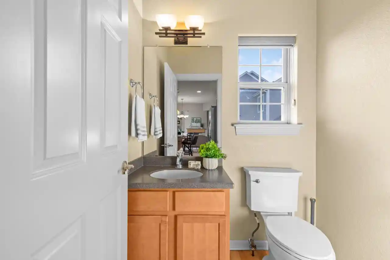 Photo 4 of Single family home for sale at 2811 Makou Trl, Waukesha, WI 53189 | MLS# 1982984 | Listing updated on 2026-10-29