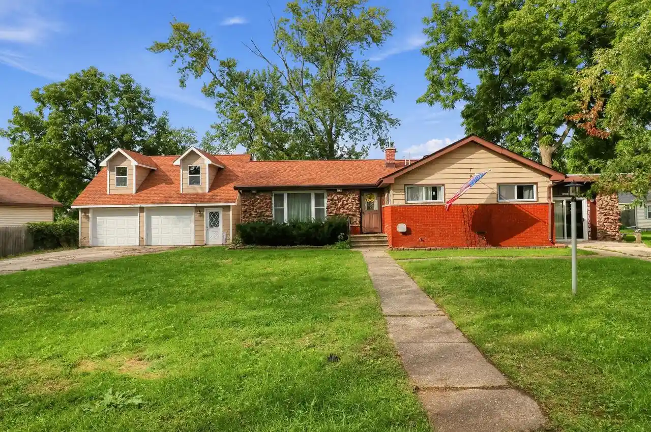 Single family home for sale at 24908 69th Street, Salem, WI 53168 | MLS# 1982991