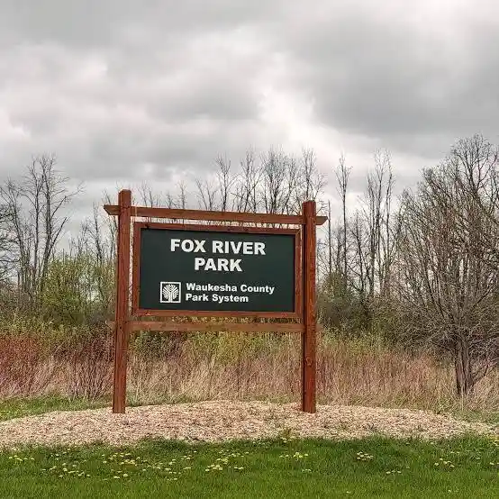 Listing Photo 5 - Condo for sale in building located at 2416 Fox River Pkwy, Waukesha, WI 53189 - Unit #D
